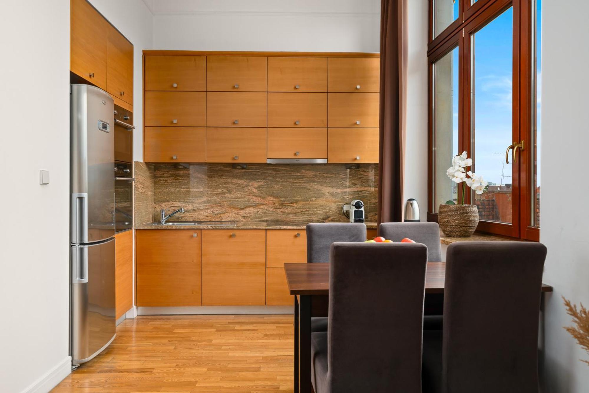 Prestige Apartment - Elegant & Quiet Stay 3 Rooms 90M2 - As Home Apartamenty Rynek 508 วรอตซวาฟ ภายนอก รูปภาพ